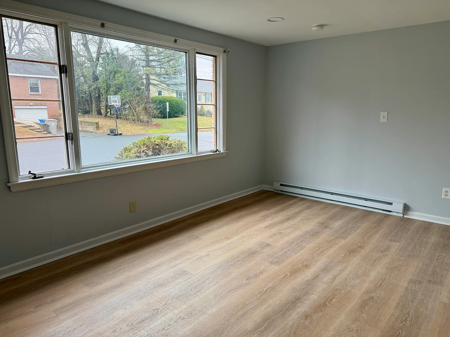 2 bed, 862 sqft, $1,750 — Photo 3