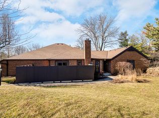 2142 Coach Rd, Columbus, OH 43220