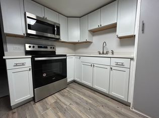 2600 W Winona St #B, Chicago, IL 60625