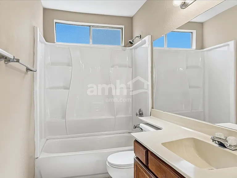 5553 W Shangri La Rd — Photo 14
