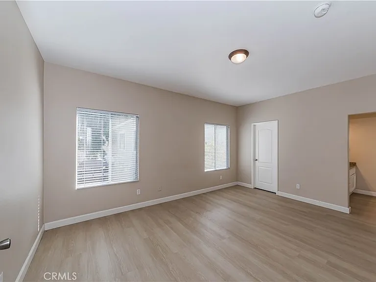 54 Melrose Dr — Photo 14