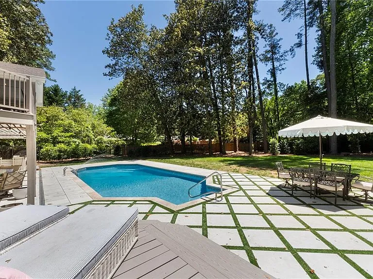 4770 Chatworth Ct — Photo 63