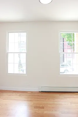 Rented by Realty 2000 Corp | media 30