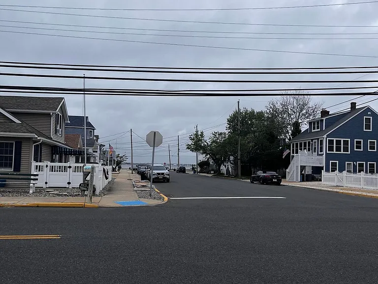 1100 Barnegat Ave — Photo 3
