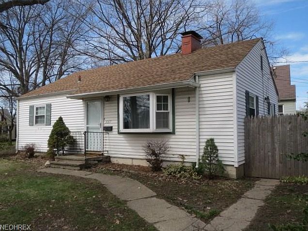 1st image of 3087 W 146th St