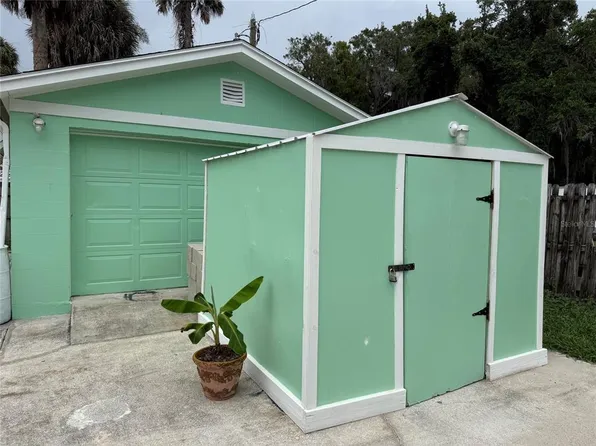 5825 Michigan Ave, New Port Richey, FL 34652