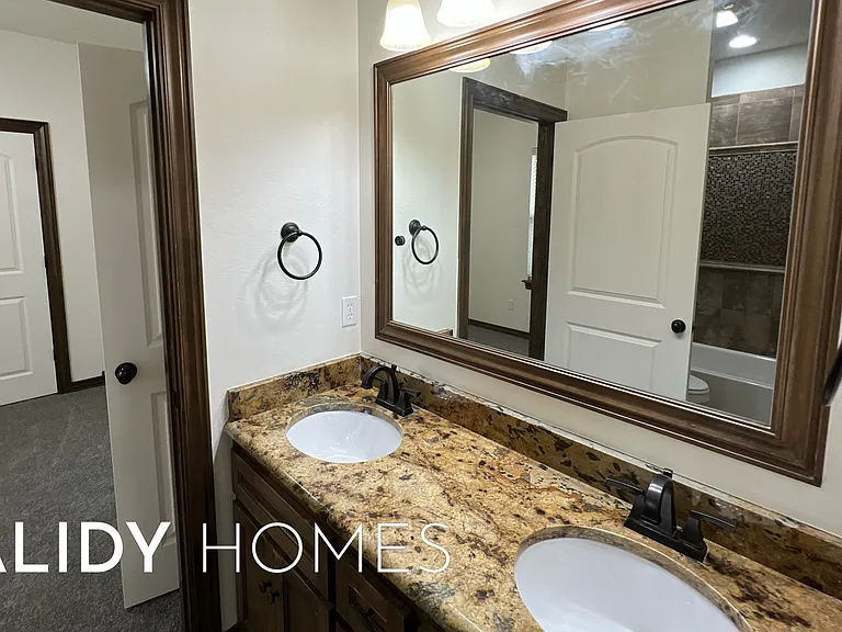 1424 Narrows Bridge Cir — Photo 24