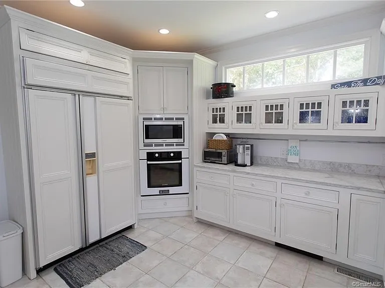 3 Wilson Ave — Photo 8