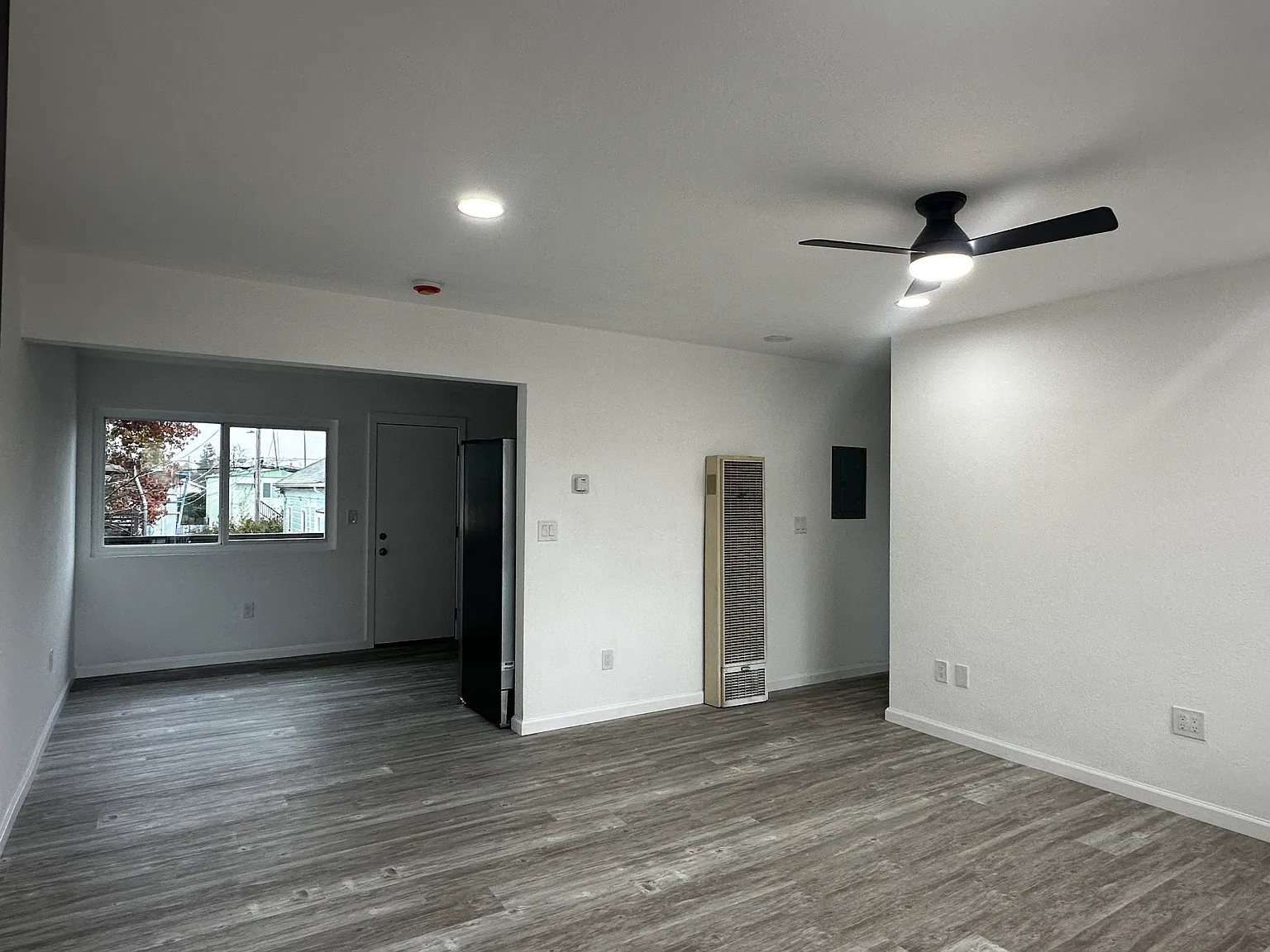 6628 Helen Ct #D photo 1