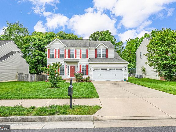 2nd image of 8266 Makensie Way