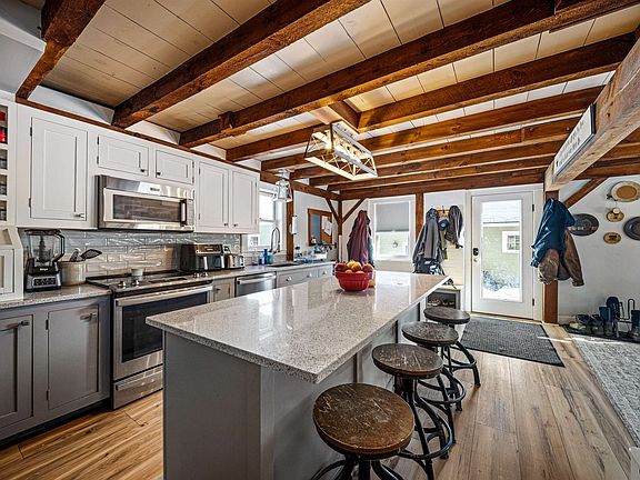 3rd image of 12 Loring Drive