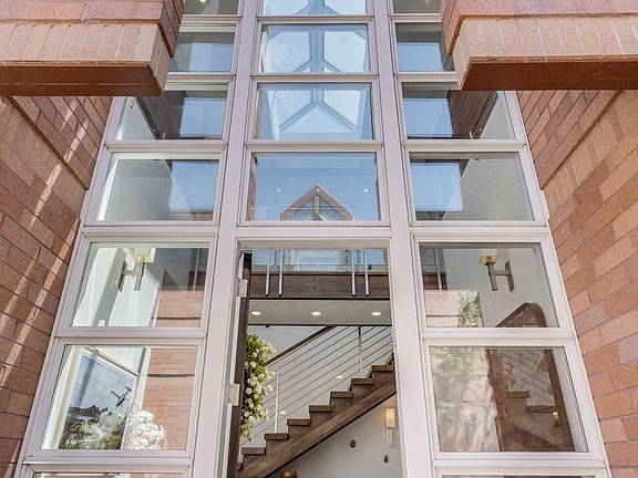 3rd image of 708 E Hyman Ave #708