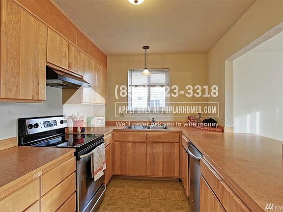 2nd image of 20301 19th Ave NE APT 812
