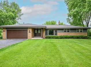 1885 N 166th St, Brookfield, WI 53005
