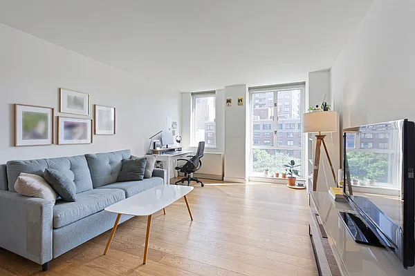 Rented by Platinum Properties | media 34