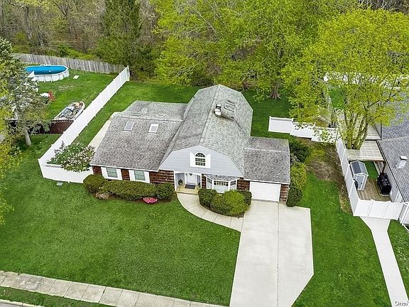 2nd image of 33 Campus Dr
