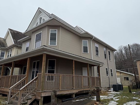 3rd image of 731 Putnam Ave