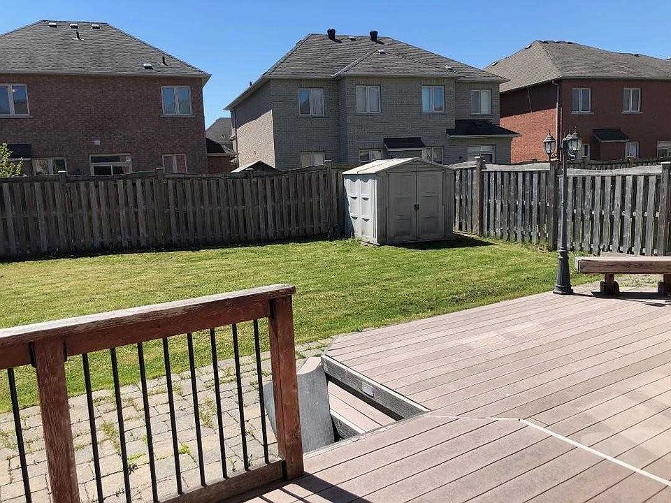 2nd image of 88 Castleview Cres