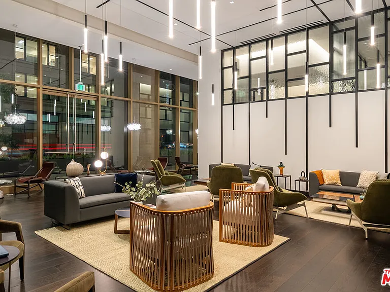 400 S Broadway Ave #1608 — Photo 13