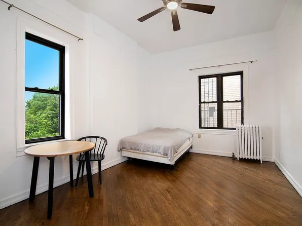 361 Sterling Pl APT 403, Brooklyn, NY 11238