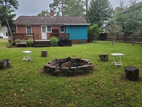 3rd image of 1121 Mitchell Ave