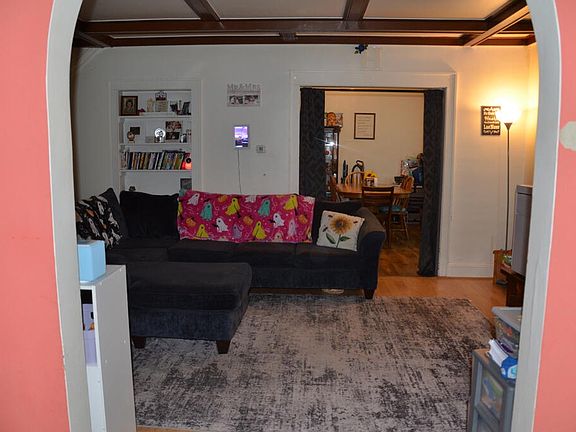 4th image of 1132 Warm Springs Ave #2