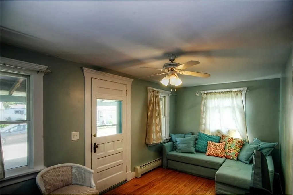 1 bed, 1.0 bath, 432 sqft, $2,000 — Photo 2