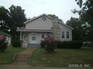 805 W Main St, Mascoutah, IL
