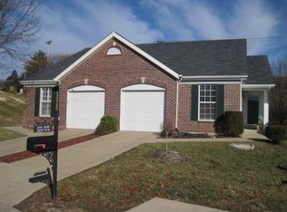 10348 Tiffany Village Circle Dr, Saint Louis, MO 63123