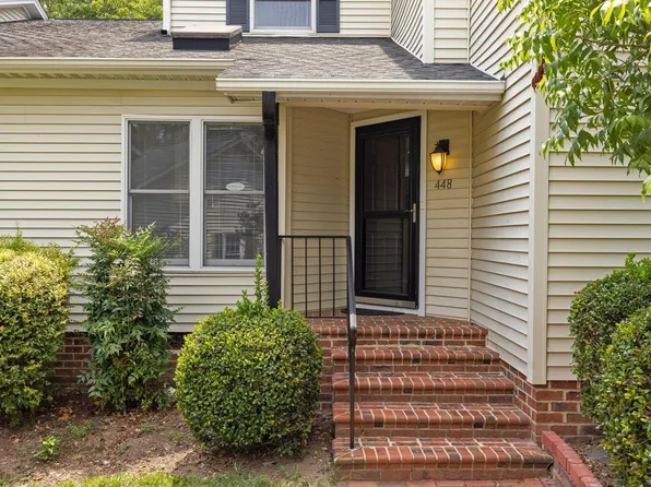 448 Crossvine Close, Apex, NC 27312