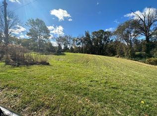 104 Rockafellows Mill Rd, Flemington, NJ 08822