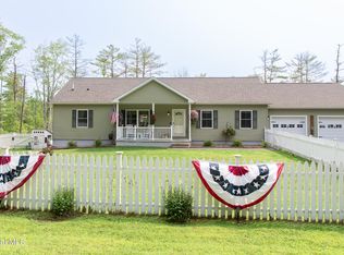 38 Mount McGregor Rd, Wilton, NY 12831