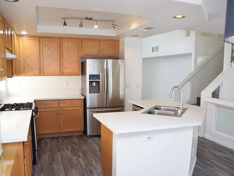 8765 Country Pines Ave — Photo 14