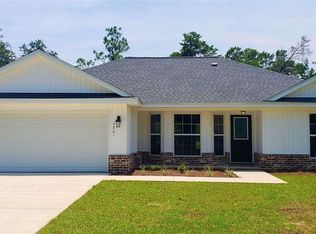 5861 Capitol Dr, Gulf Breeze, FL 32563
