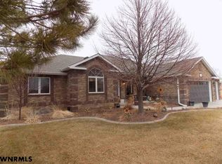 2240 Lariat Loop, Gering, NE 69341