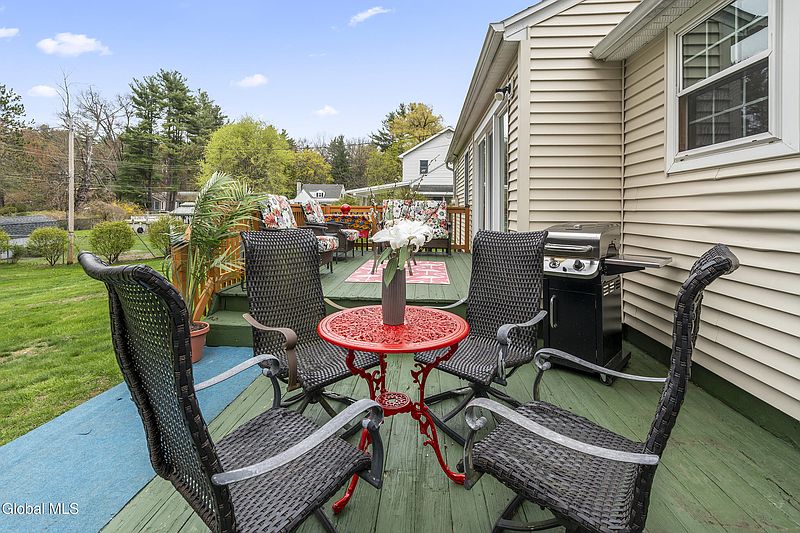 5th image of 16 Morningside Drive