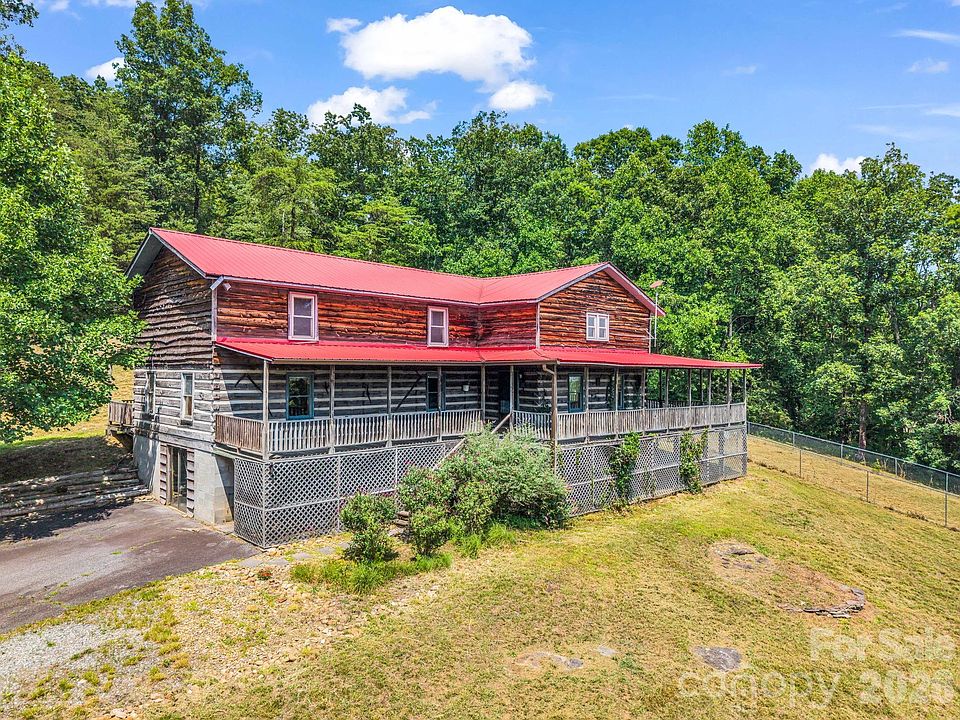 46th image of 156 Carpenters Knob Dr
