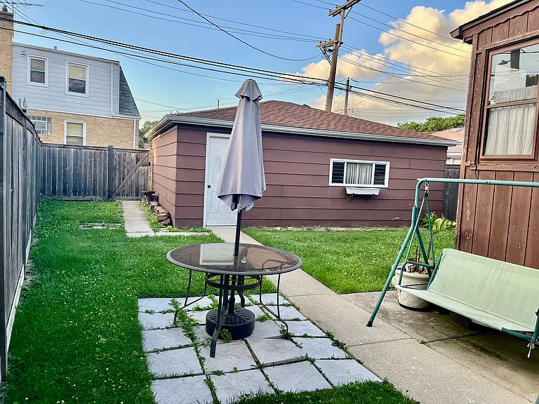 6822 W Higgins Ave — Photo 13