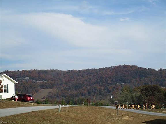 3rd image of 249 Wild Rose Dr