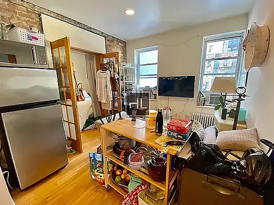 Rented by Highline Residential | media 29