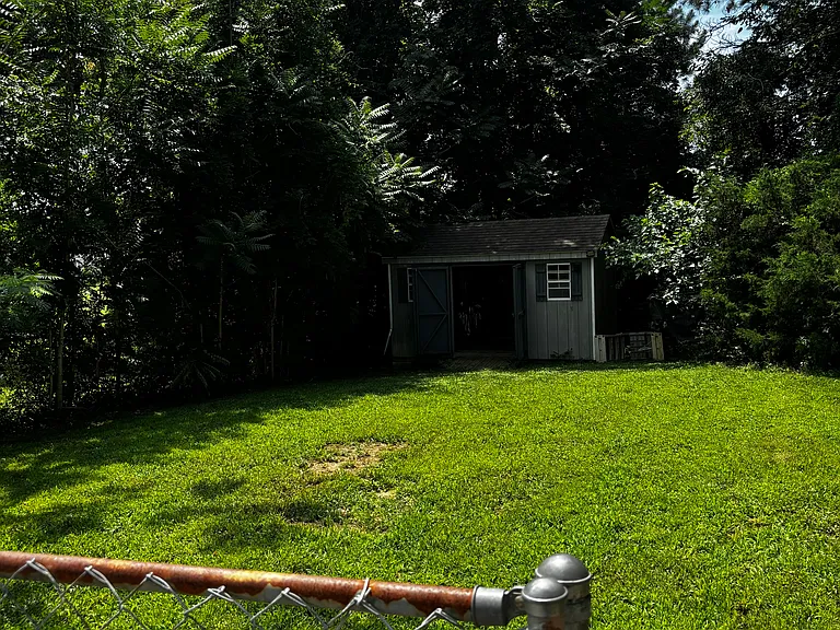 5720 Haley Ln — Photo 34