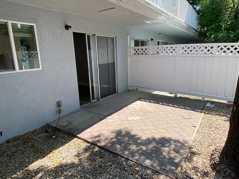 264 Douglas Ln #1 — Photo 19
