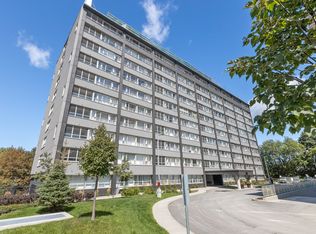 85 Range Rd, Ottawa, ON K1N 8J6