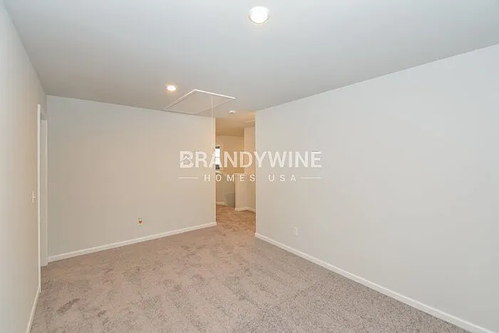 321 Dearborn Station Dr — Photo 7