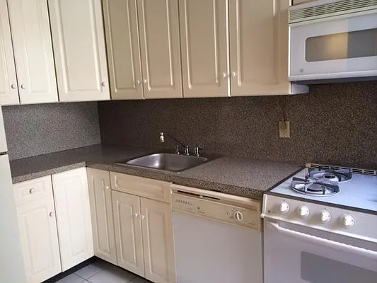 Rented by Town Residential | media 6