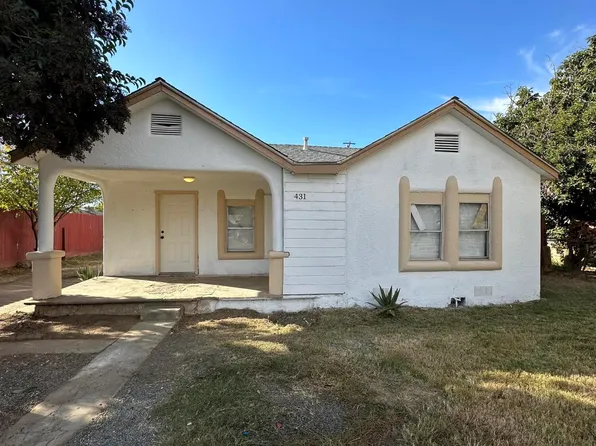 431 S Shasta Avenue, Farmersville, CA 93223