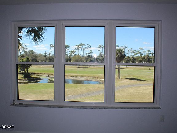 5th image of 329 Wilder Blvd