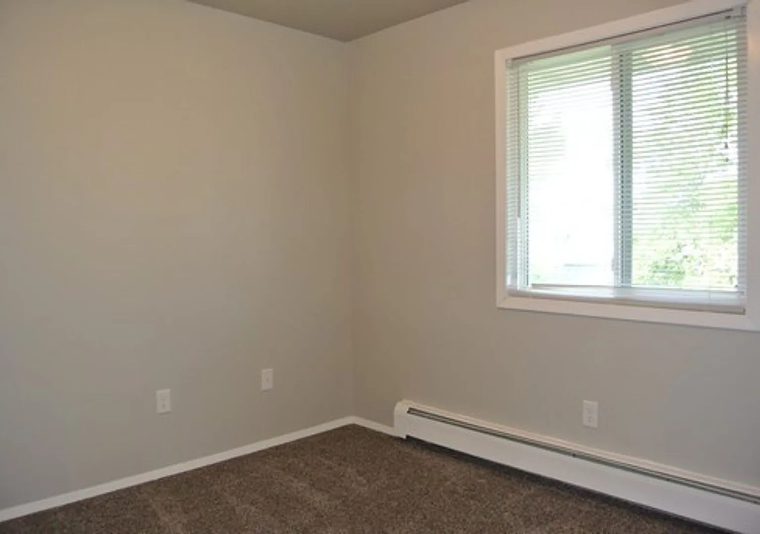 1810 South Main — Photo 3