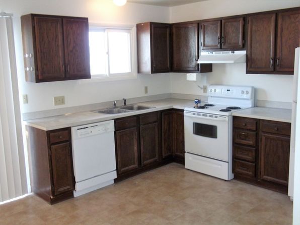 332-334 Covert Ln