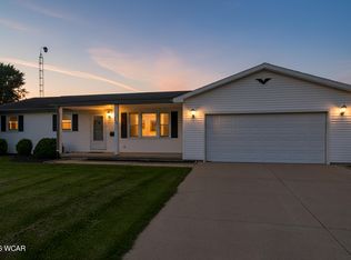 210 Elic Ct, Botkins, OH 45306